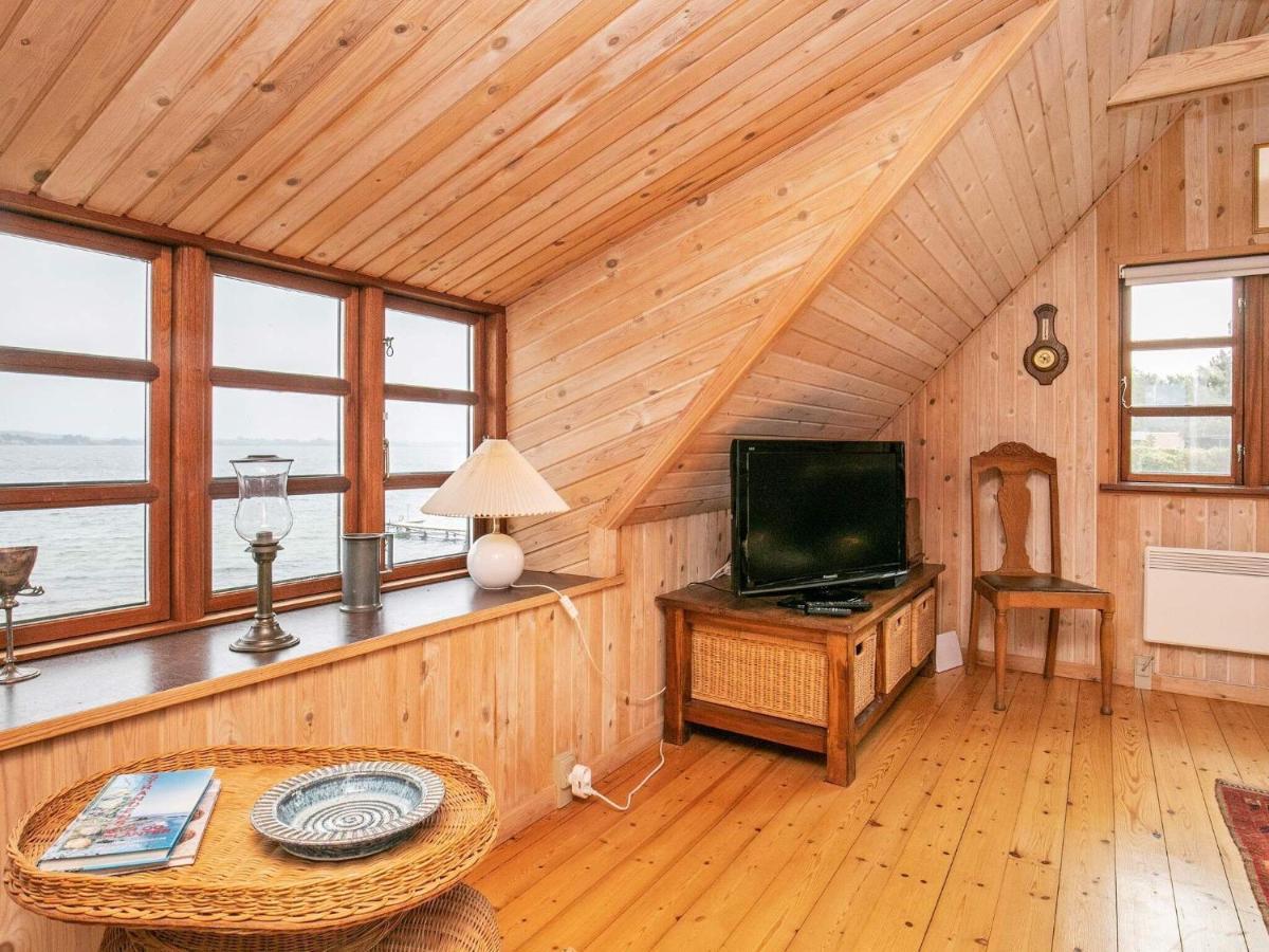 4 Person Holiday Home In Mesinge Экстерьер фото